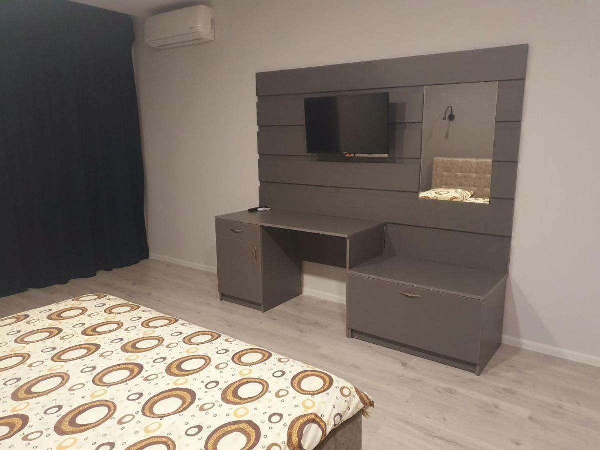 Apartments Yes Ujgorod Dış mekan fotoğraf