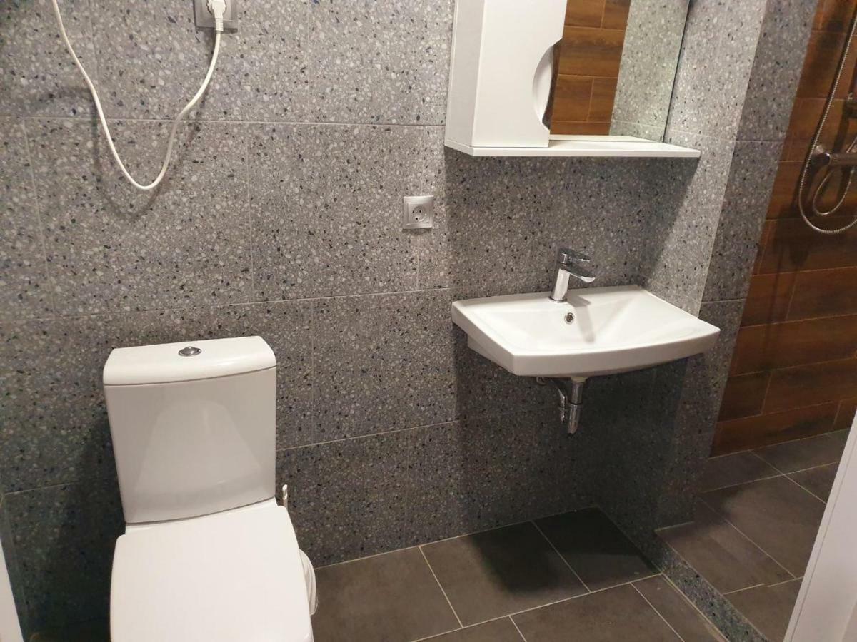 Apartments Yes Ujgorod Dış mekan fotoğraf
